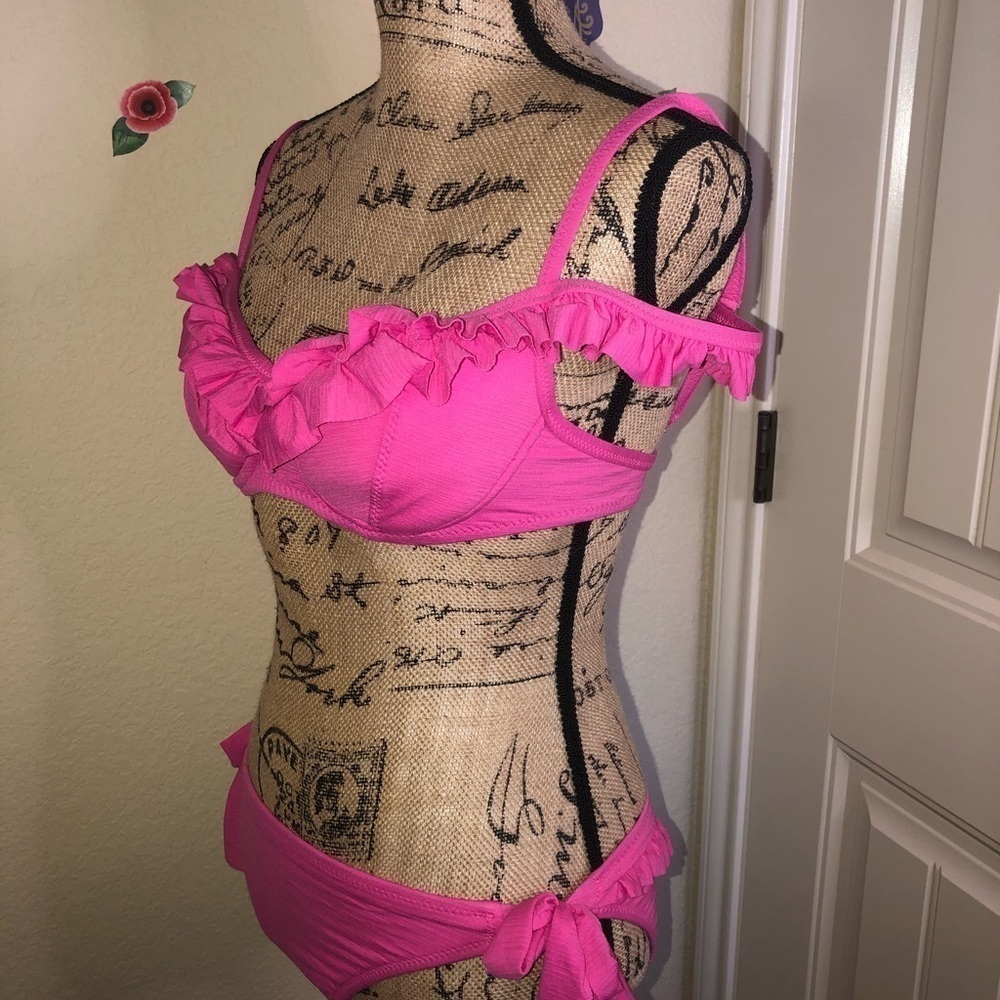 Rare Betsey Johnson Y2K Barbiecore Ruffle Bikini Set Pink Coquette Small